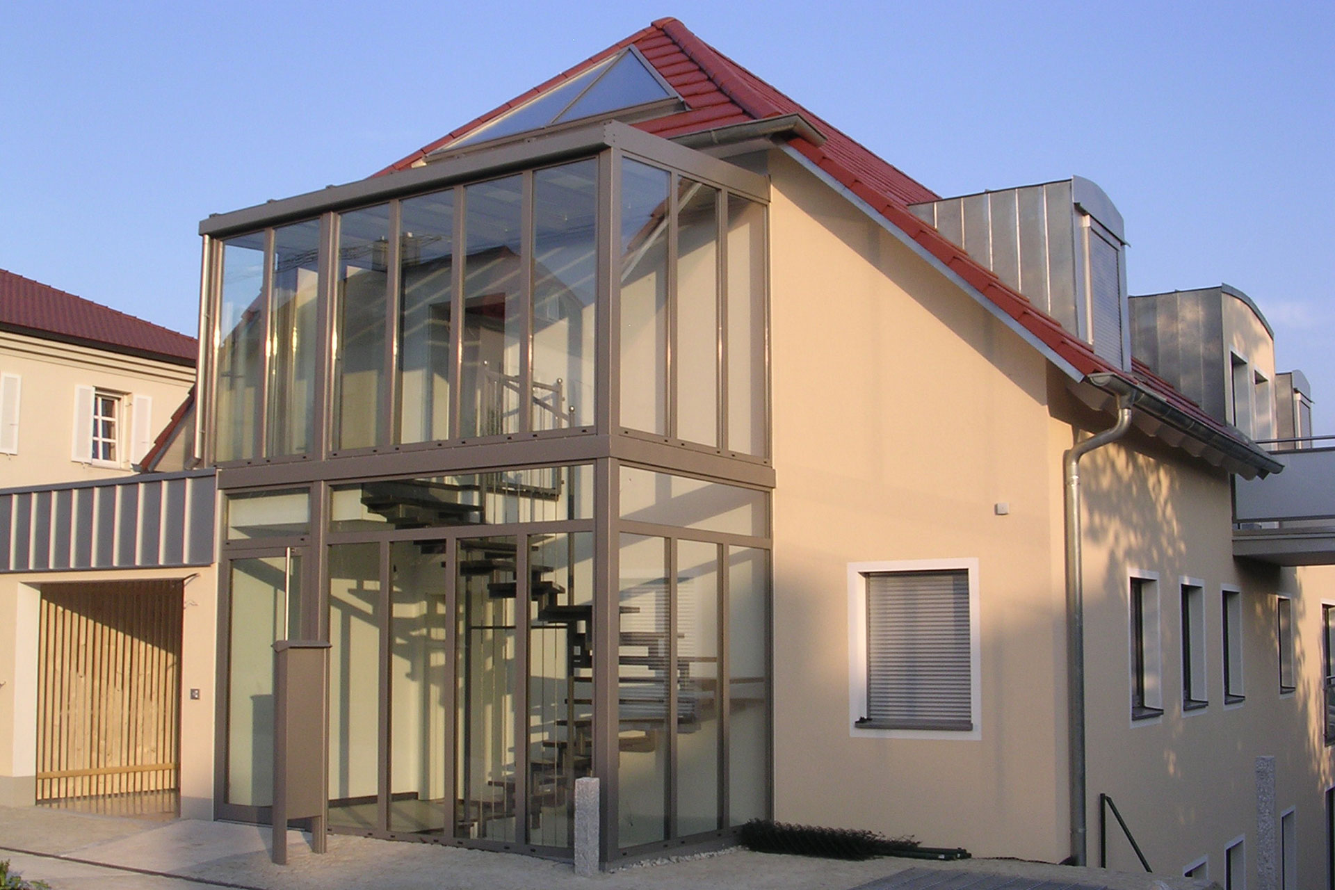 Glasvorbau in Pfosten-Riegel-Bauweise